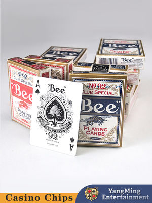 Beli Desain Custom Black Core Kartu Bermain Baccarat Texas Hold'Em Game Meja Kartu Bermain pembuatan online