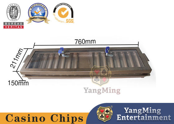 Beli Kuningan Logam Besi Lapisan Tunggal Kotak Chip Dikunci Baccarat Akrilik Texas Clay Anti-Pemalsuan Chip Meja Baki pembuatan online