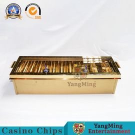 Beli Dua Lapisan Titanium Golden Casino Chip Tray Dengan Tutup Dan Kunci Warna Besi Metalik pembuatan online