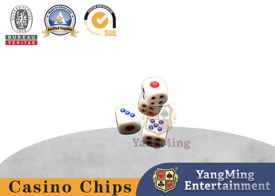 Beli Permainan Chip Poker Set 10 Enam Sisi D6 16mm Standar Dadu Putih Dengan Pips Multi-Warna pembuatan online