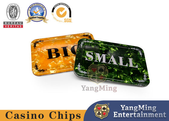 Texas Holdem Set dari 3 Buta Kecil, Buta Besar dan Dealer Poker Tombol Untuk Permainan Meja Kasino Poker