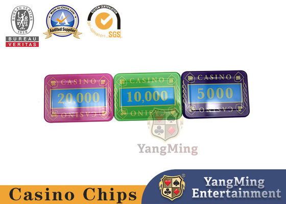 Casino Crystal Poker Chips Set Lucency Akrilik 730 PCS Plastik Gaming Set Dengan Dalam Kasus Aluminium