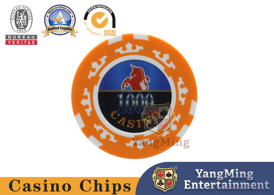 Produsen Set Chip Poker Epoxy Pelapisan Emas Mengkilap Bahan Besi Stempel Die Desain Kustom Profesional 760 Buah